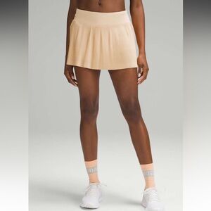 Pleat to Street Skirt Size 8 NWT Summer Glow